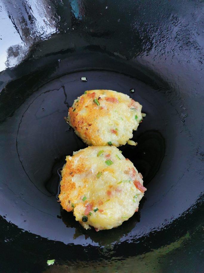 香煎田园土豆饼