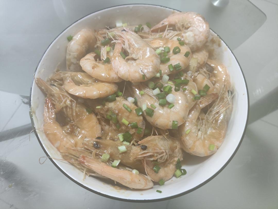 大厨教你蒜蓉大虾最好吃的做法，蒜香浓郁，外酥里嫩，年夜饭必备