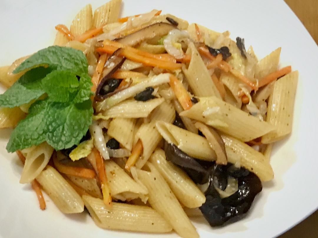 中国风炒意面的做法