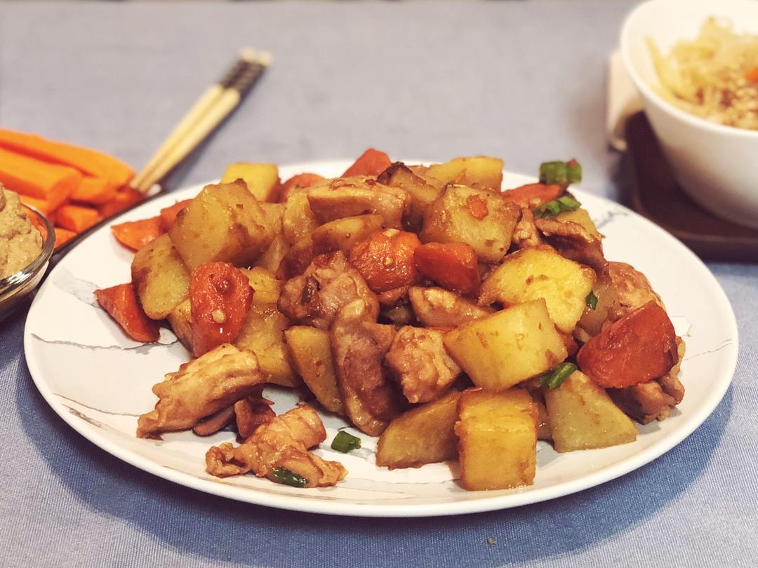 土豆焖鸡腿