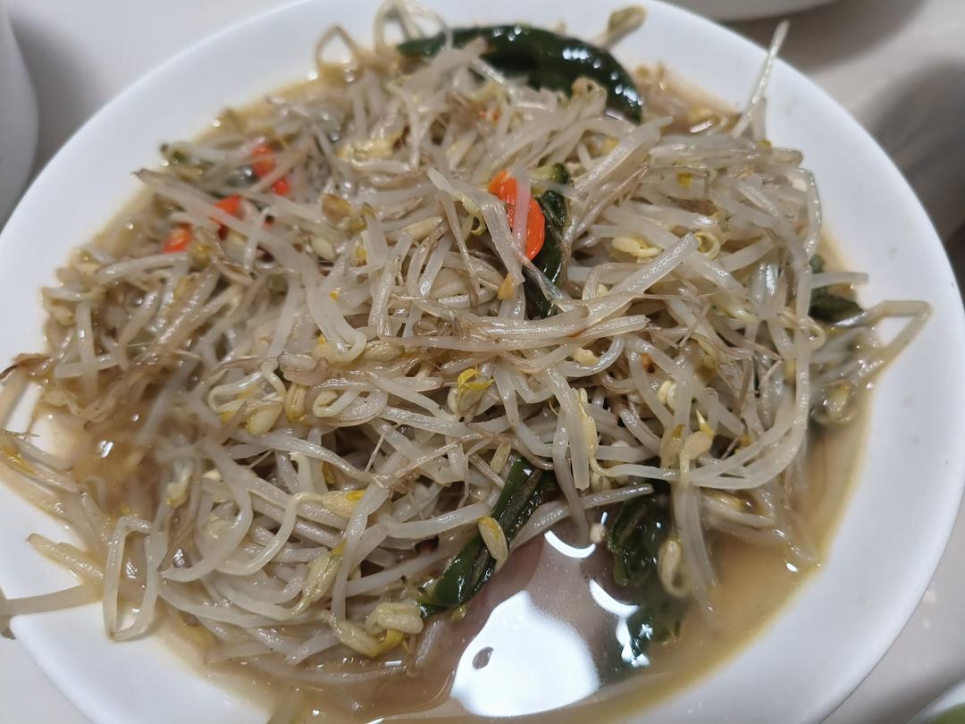 爆炒绿豆芽