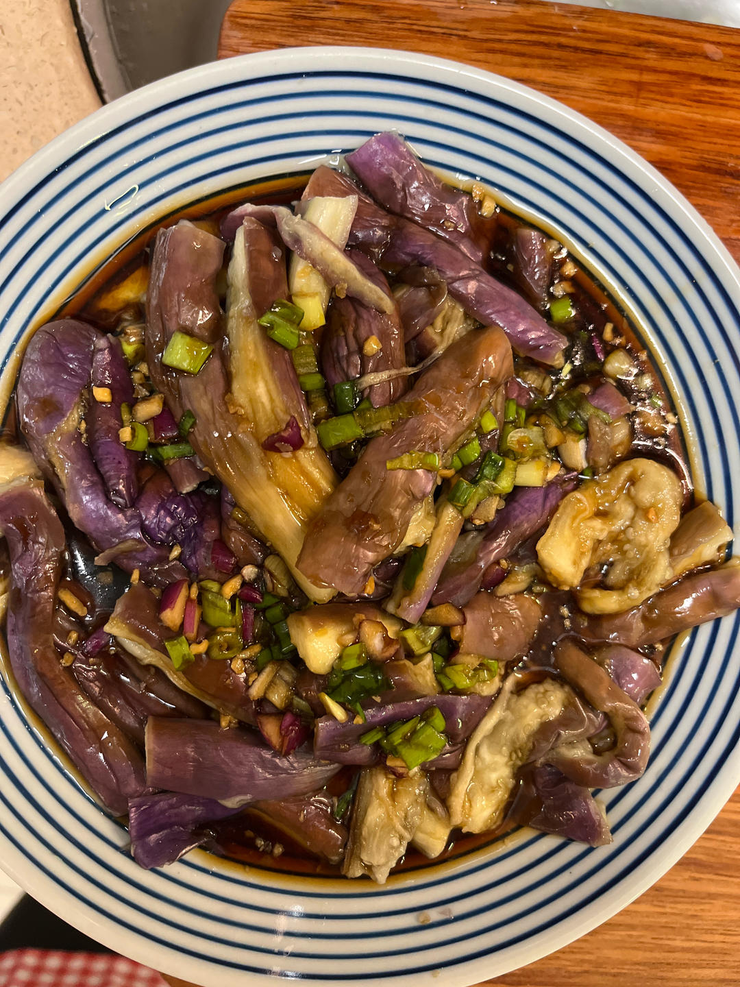 不变色手撕蒸茄子丨凉拌茄子