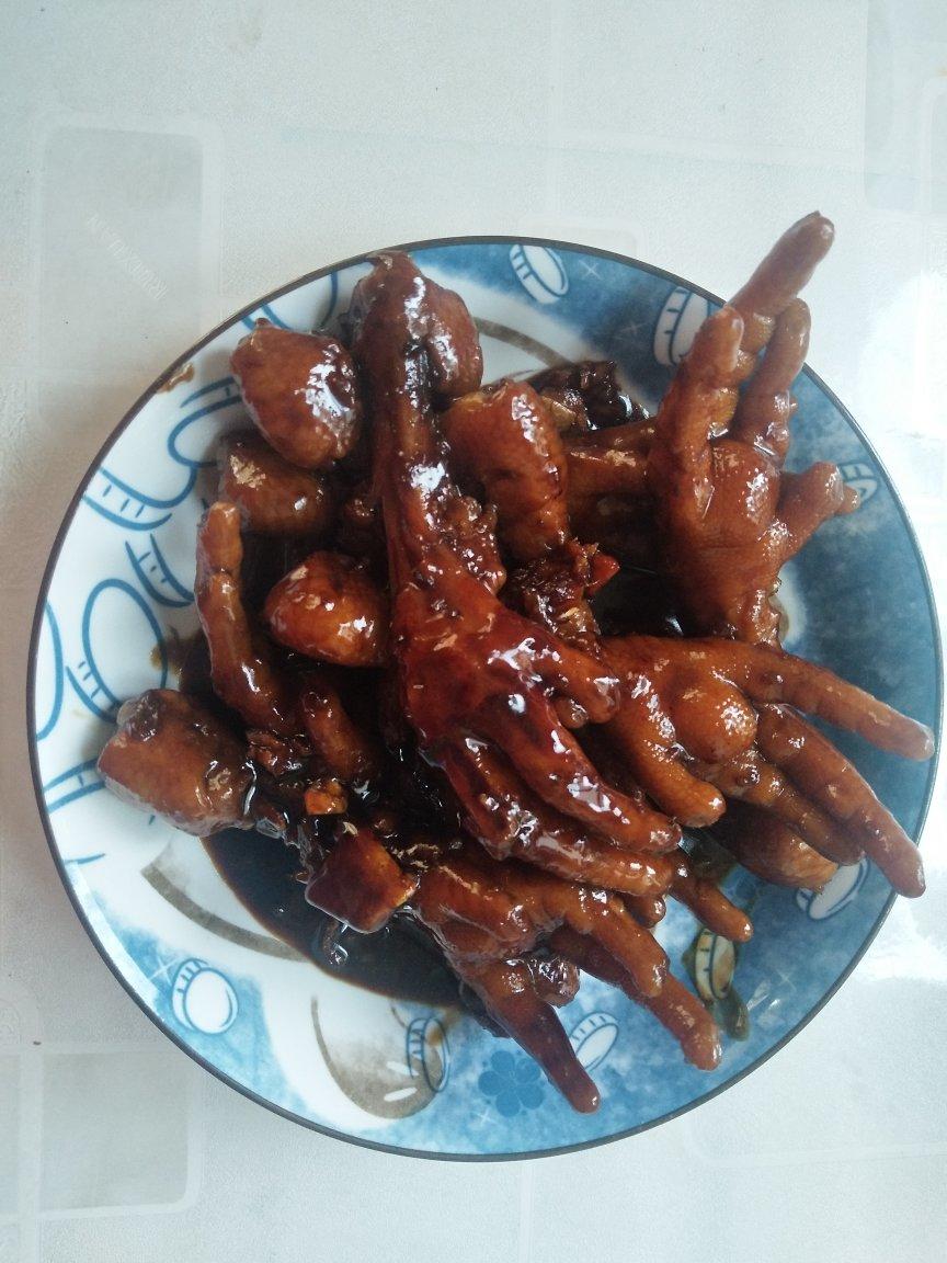 “销魂”卤鸡爪