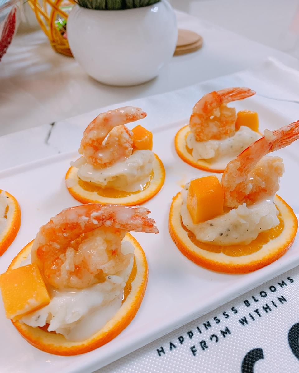 欢喜做年菜：鲜橙腰果沙拉酥虾