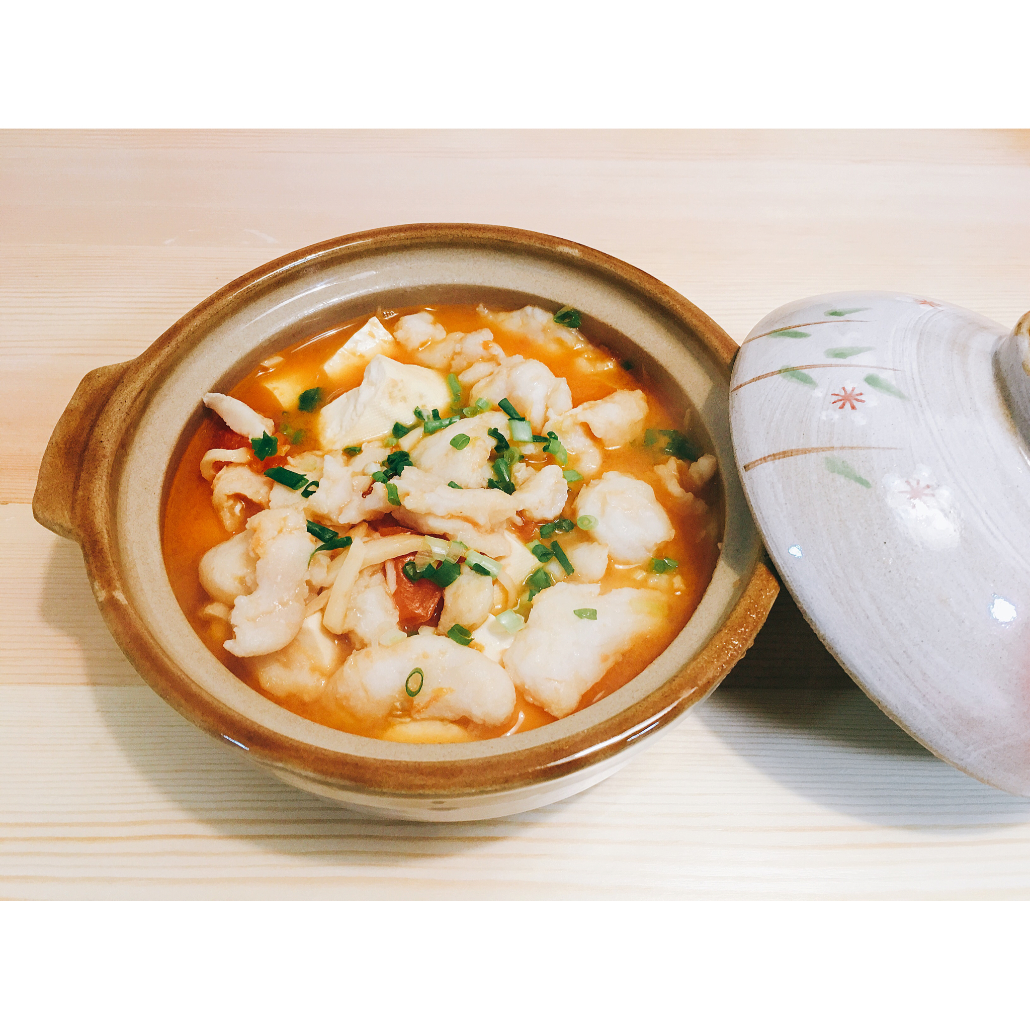 龙利鱼豆腐煲