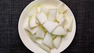 冬瓜薏米汤的做法 步骤2