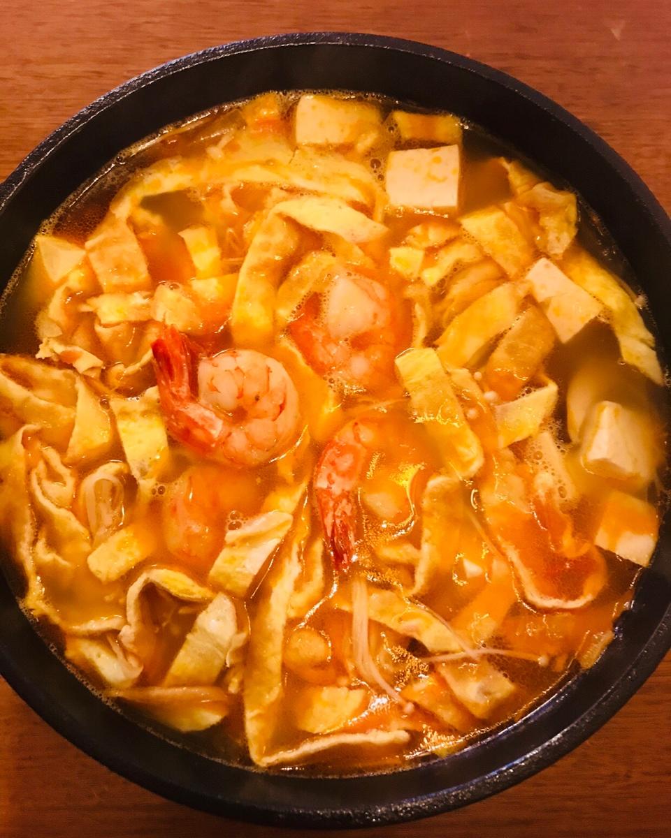 西红柿菌菇豆腐汤