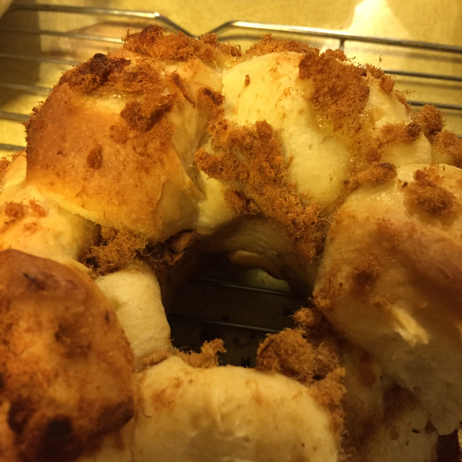 肉松手撕面包—超软会爆浆的面包哟