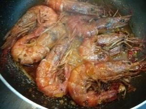 麻辣油炸黄金大虾的做法 步骤4