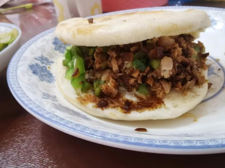 西安人教你做地道肉夹馍