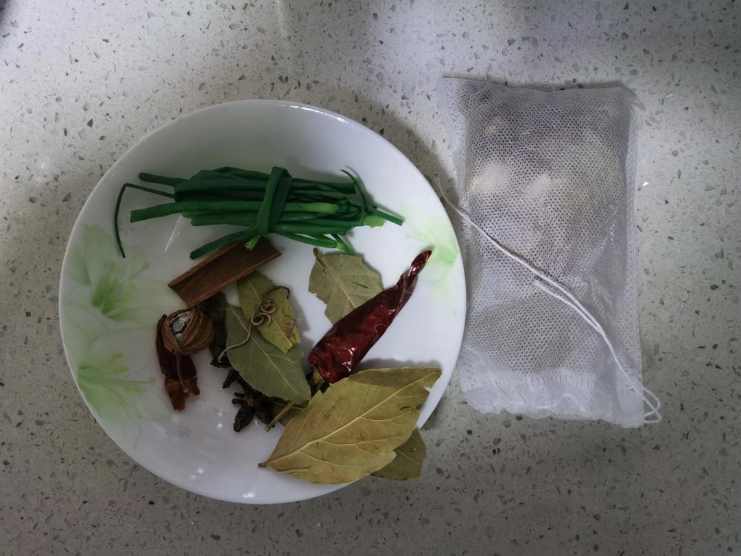 五香花生【4月北鼎珐琅锅食谱】