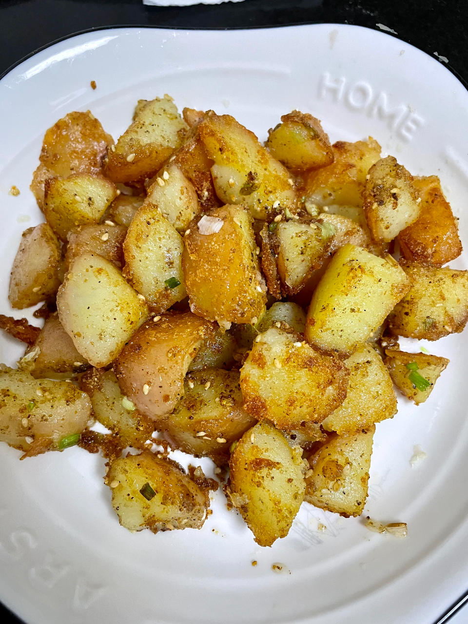 超级简单的香辣孜然煎土豆块