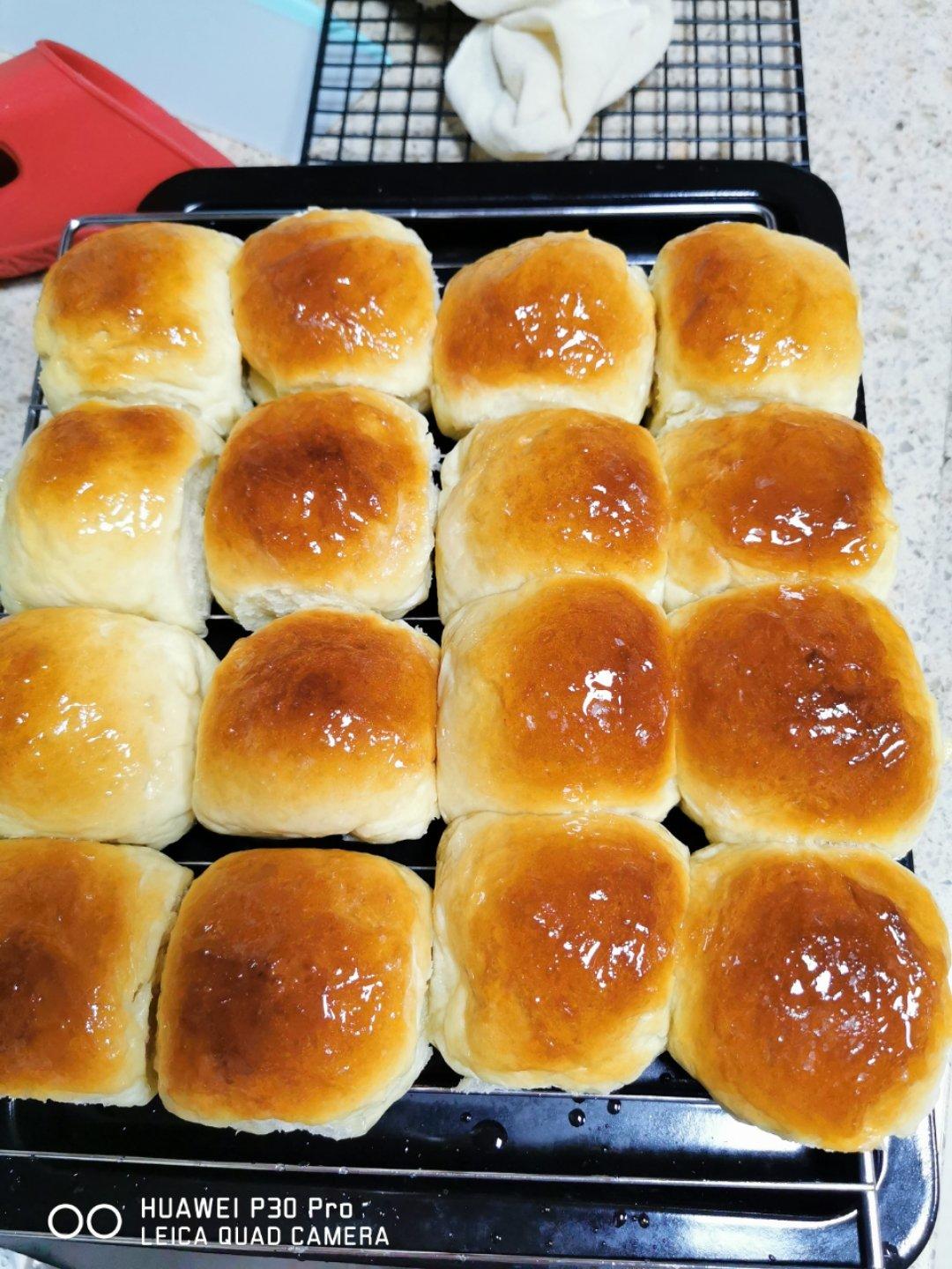超好吃的香甜餐包