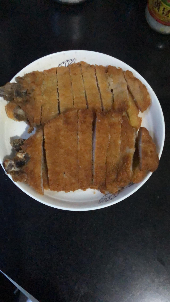 上海炸猪排「配泰康黄牌辣酱油」