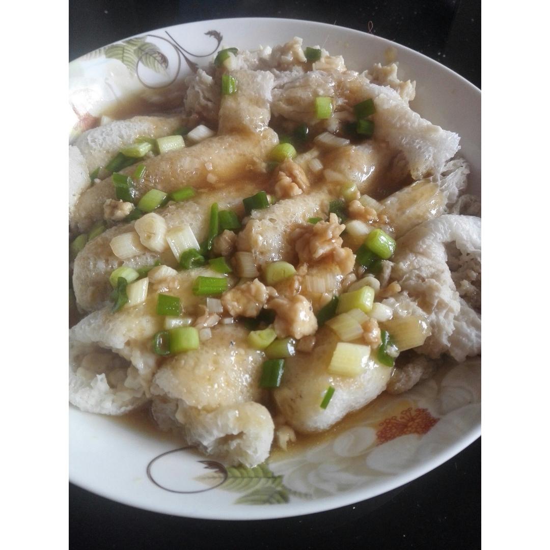 竹荪酿肉