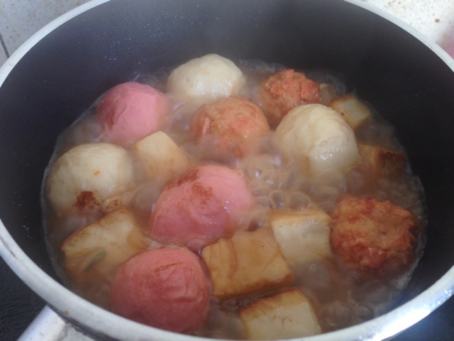 鱼丸豆腐煲