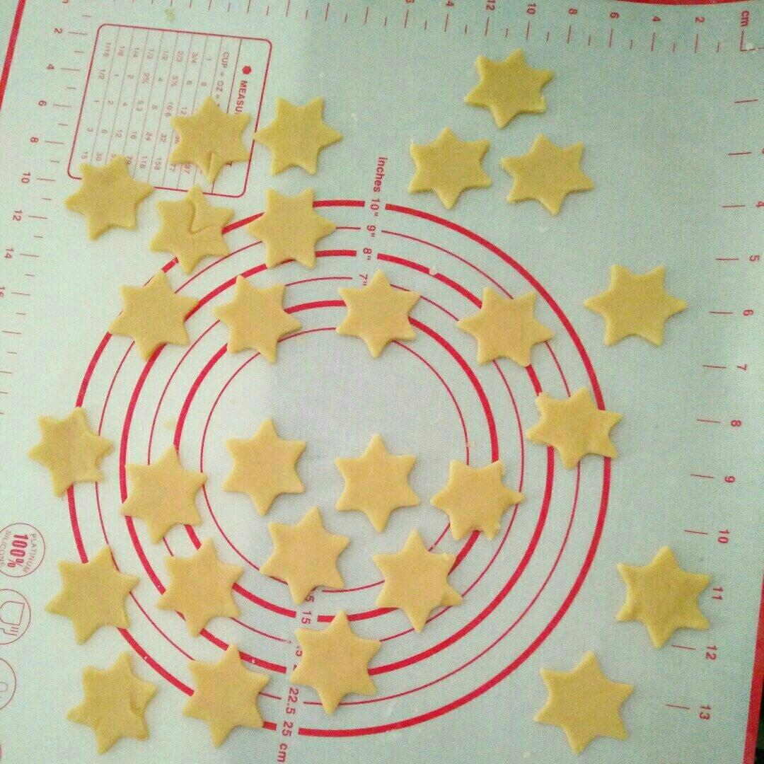 儿童饼干（酥脆）零食