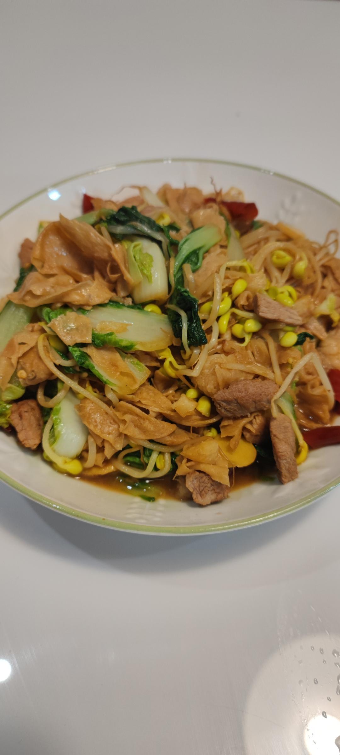 蛋白肉炒豆芽（安徽特色）
