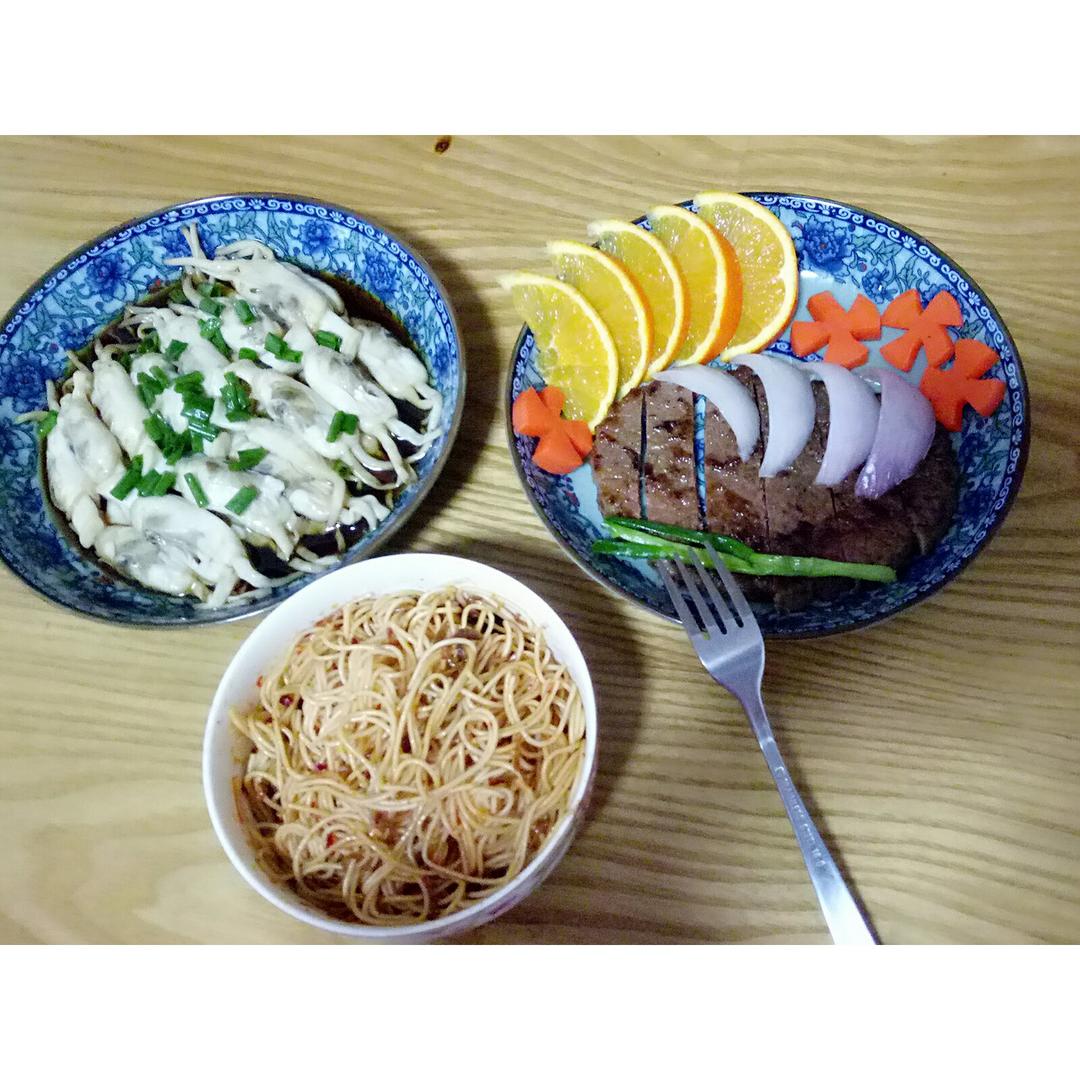 煎板腱牛排佐日式酱汁