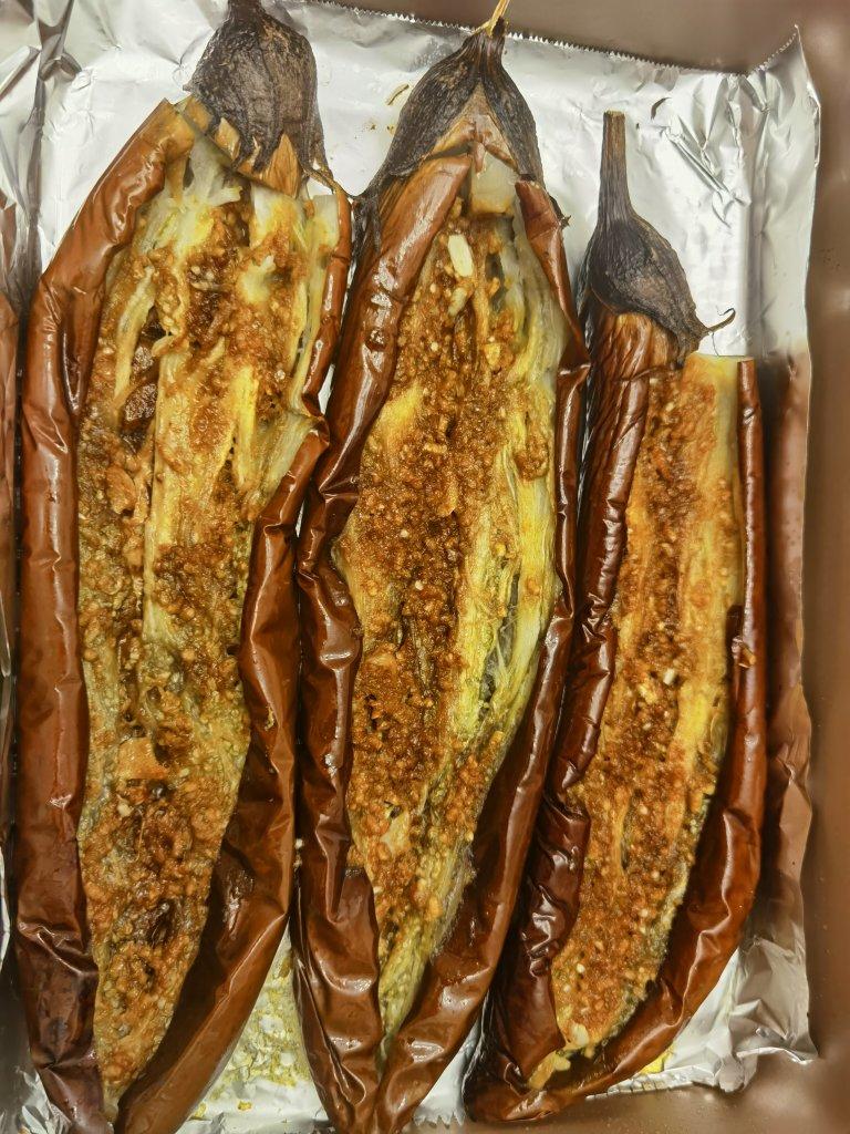 CC招牌菜销魂烤茄子，百吃不厌！