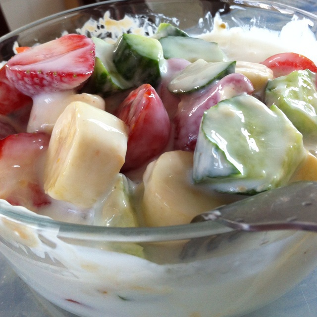 吃货5455做的酸奶水果捞