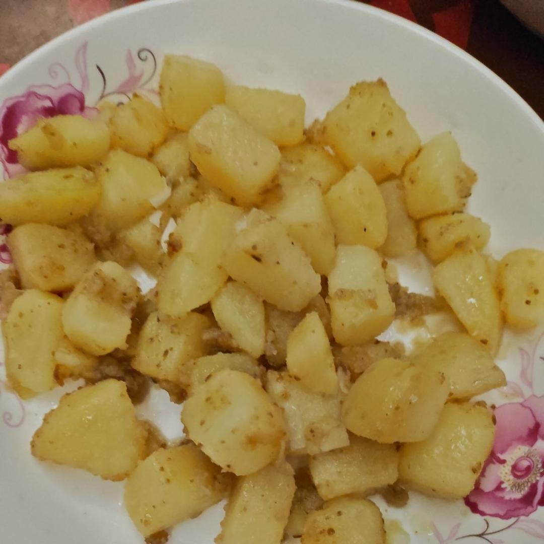 烧烤风味的土豆小香肠
