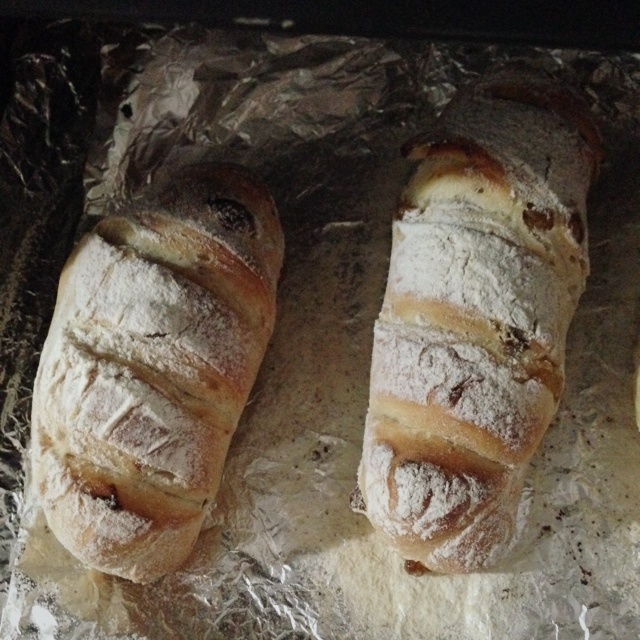 全麦葡萄干面包