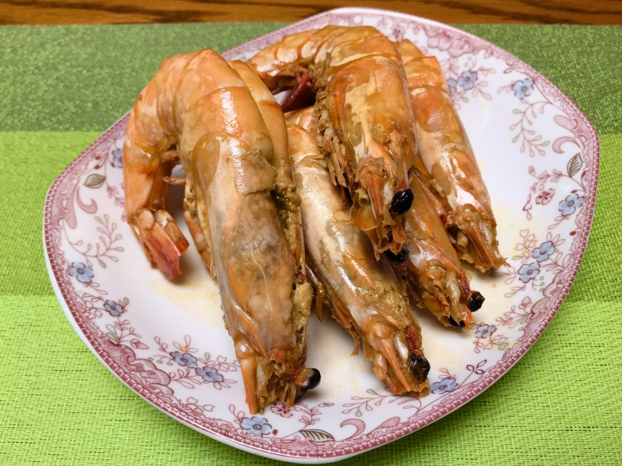 油焖红爪斑节对虾的做法