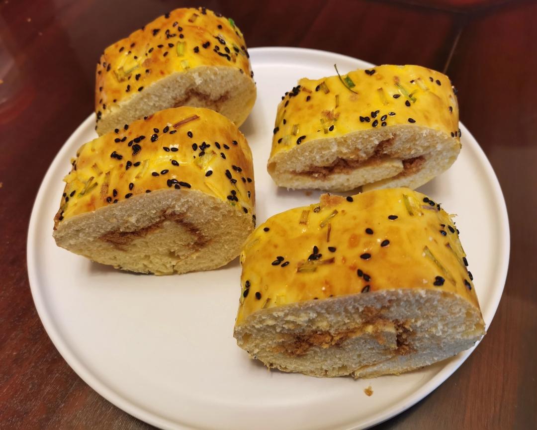 肉松面包卷