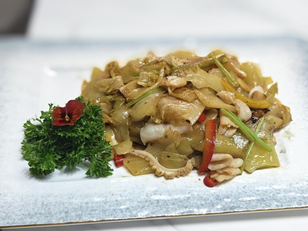 象拔蚌爆炒潮汕咸菜的做法