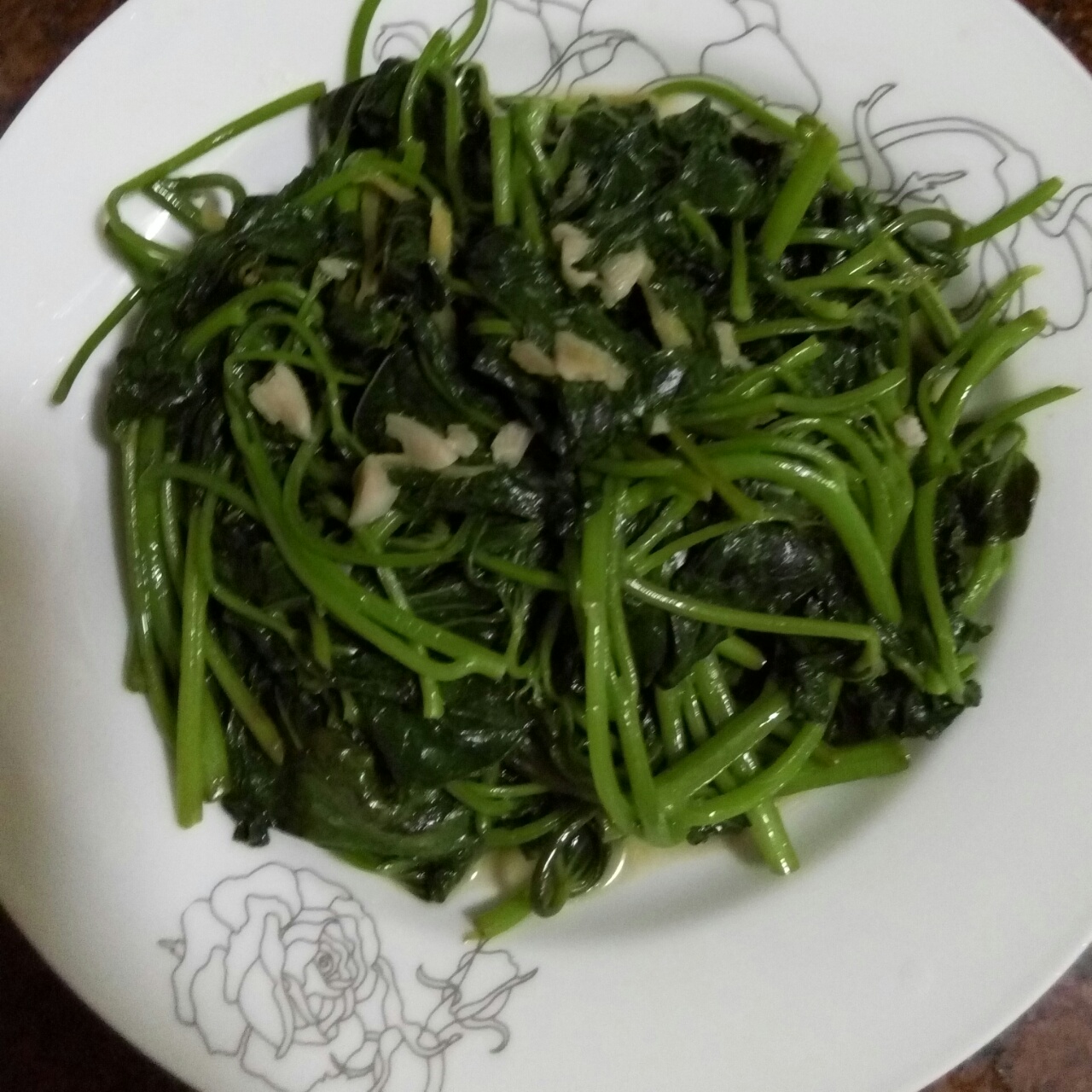 蒜蓉地瓜叶