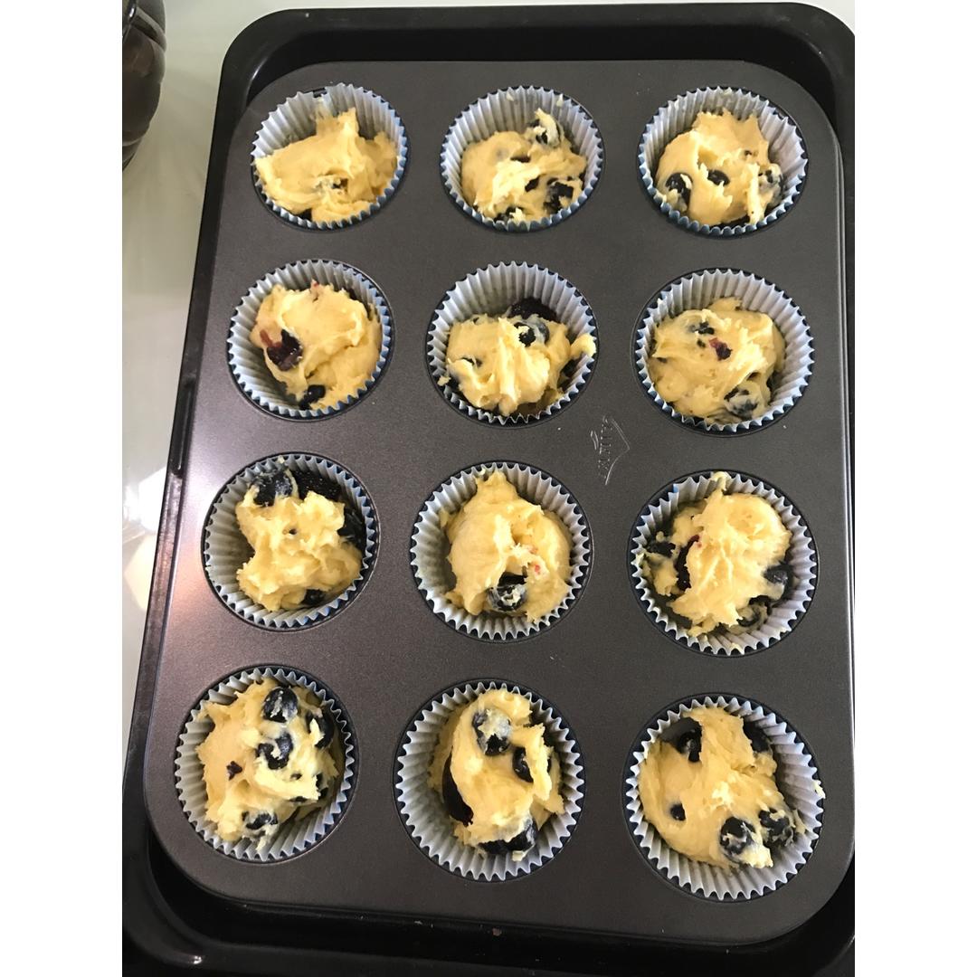 蓝莓玛芬蛋糕 Blueberry Muffin
