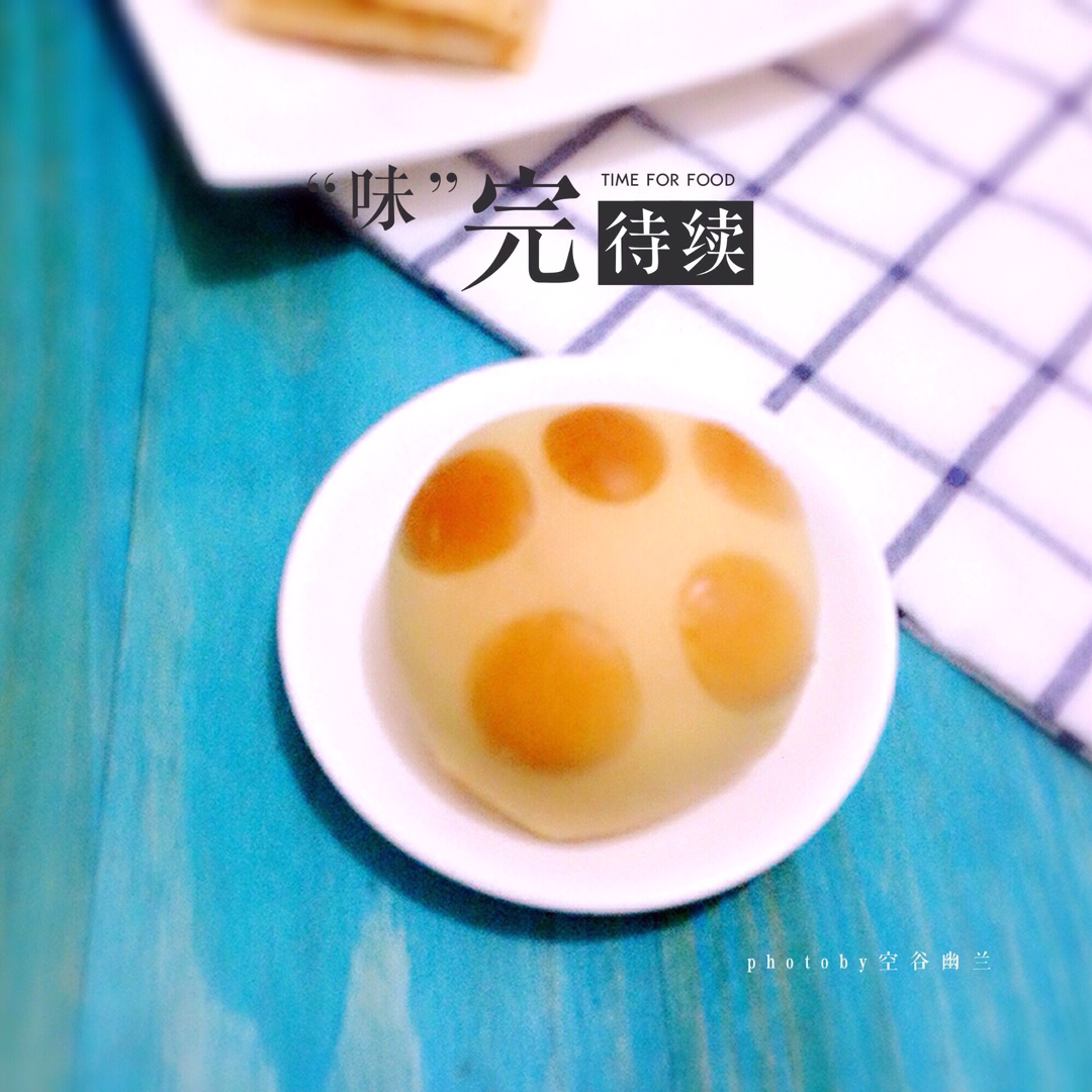 猫爪椰蓉面包——欧克皮的简单装饰