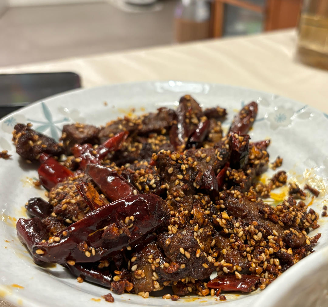 我做的蒜香孜然牛肉粒完爆烧烤店！！