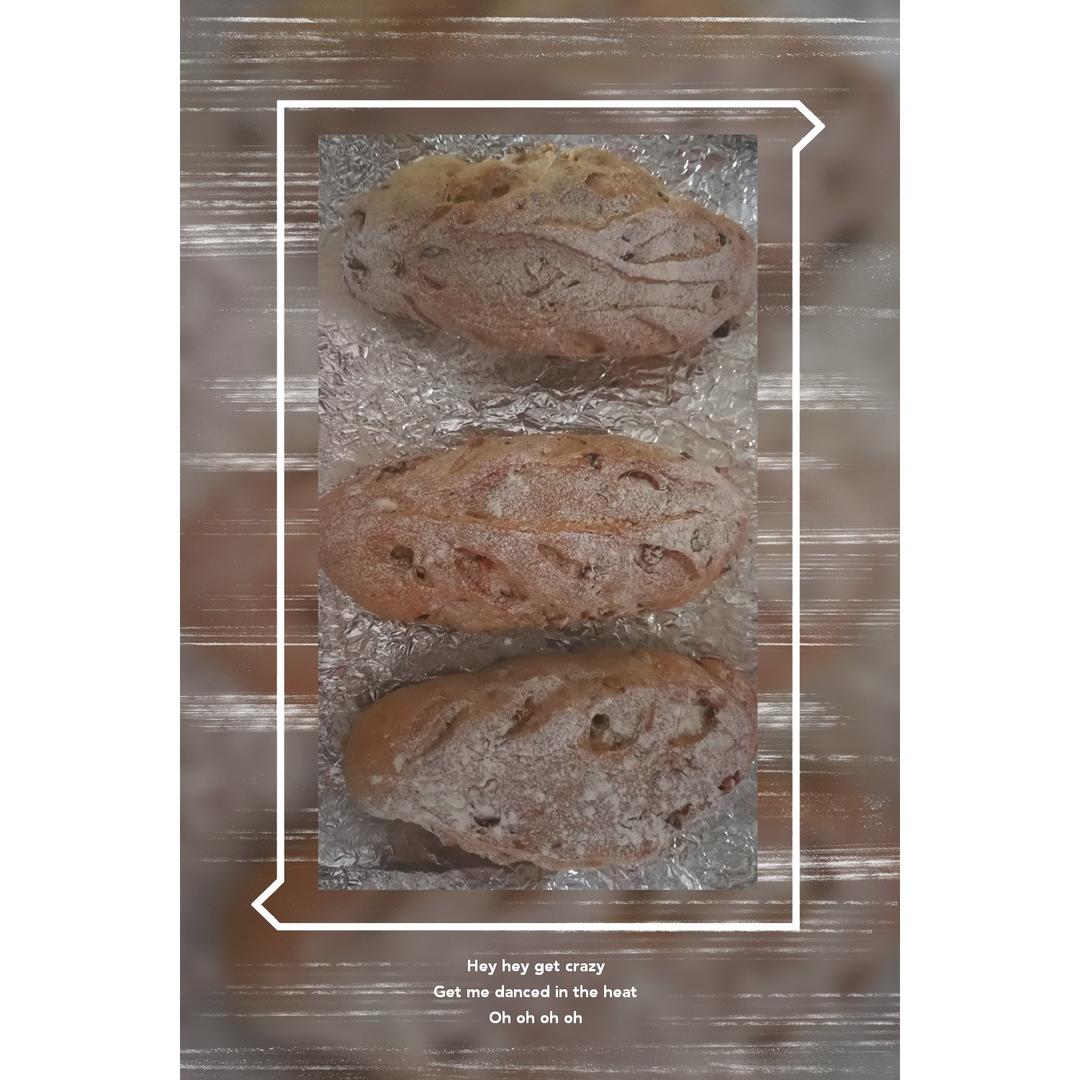 无油无糖全麦果干面包