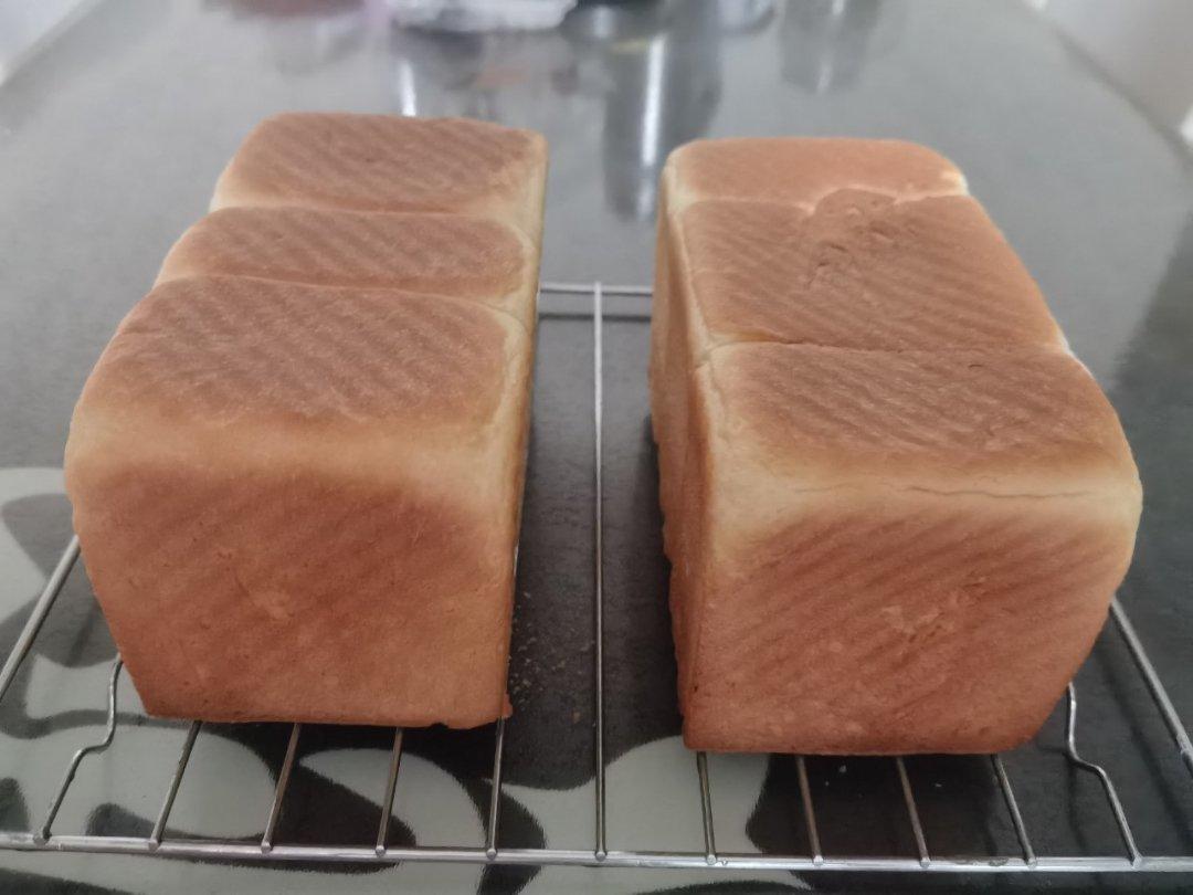 柔软拉丝的吐司面包及其变身：花式小面包