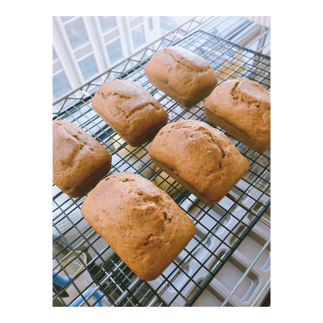 星巴克香蕉核桃蛋糕（Banana loaf）