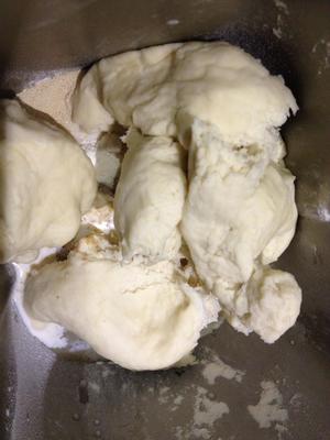 全麦亚麻籽栗子牛奶面包的做法 步骤4