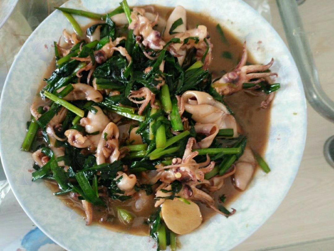 蒜烧籽乌（笔管鱼）