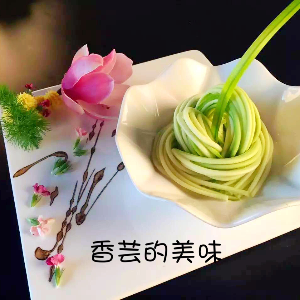 蒜苔咖喱鸡丁