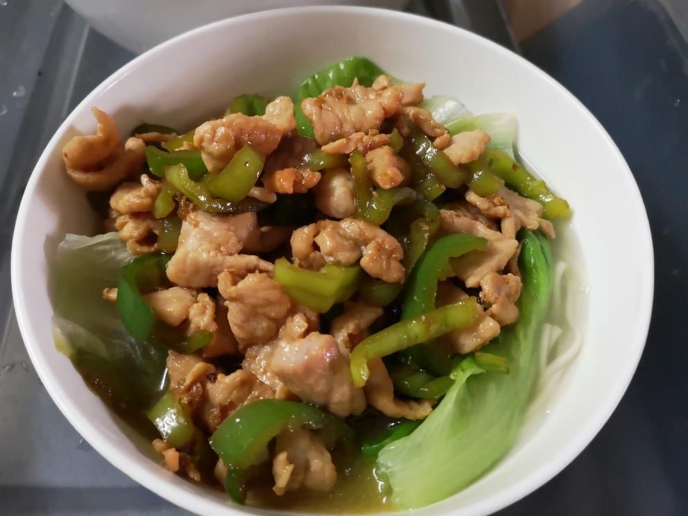辣椒瘦肉捞面