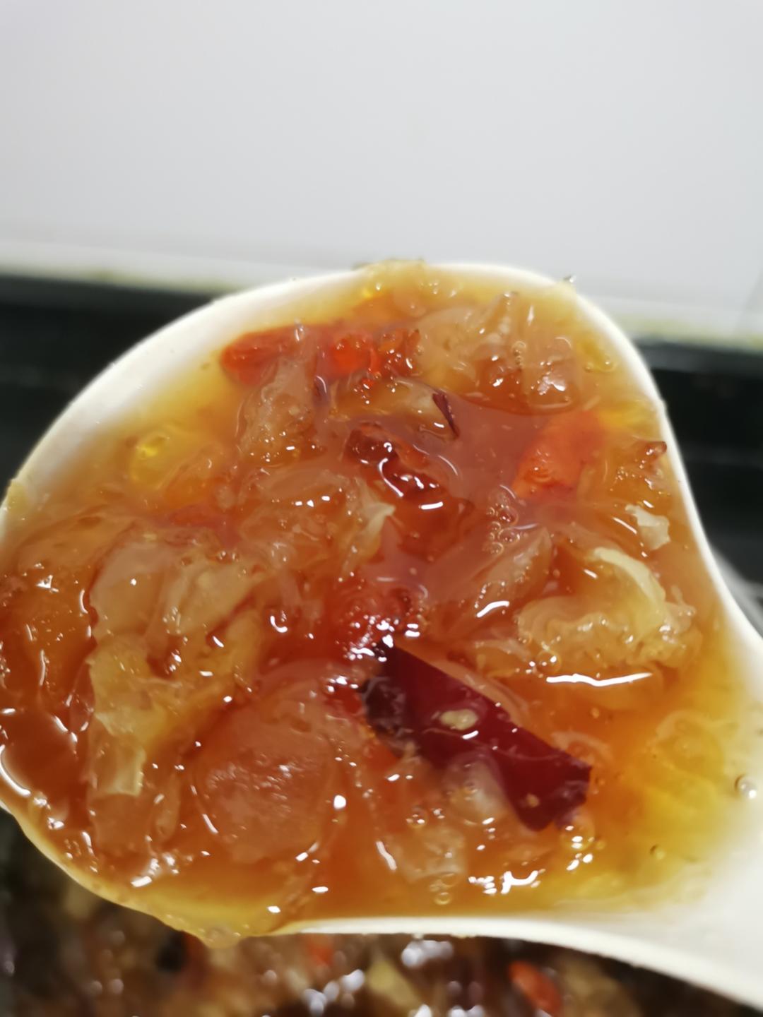 桃胶皂角米糖水