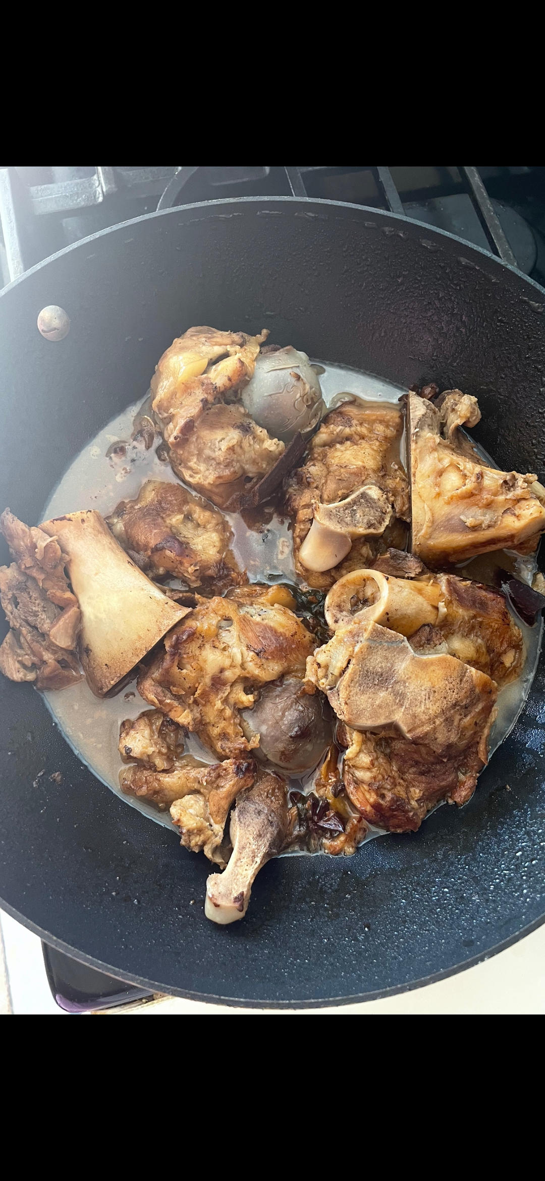 超简单的酱大骨（红烧筒骨）