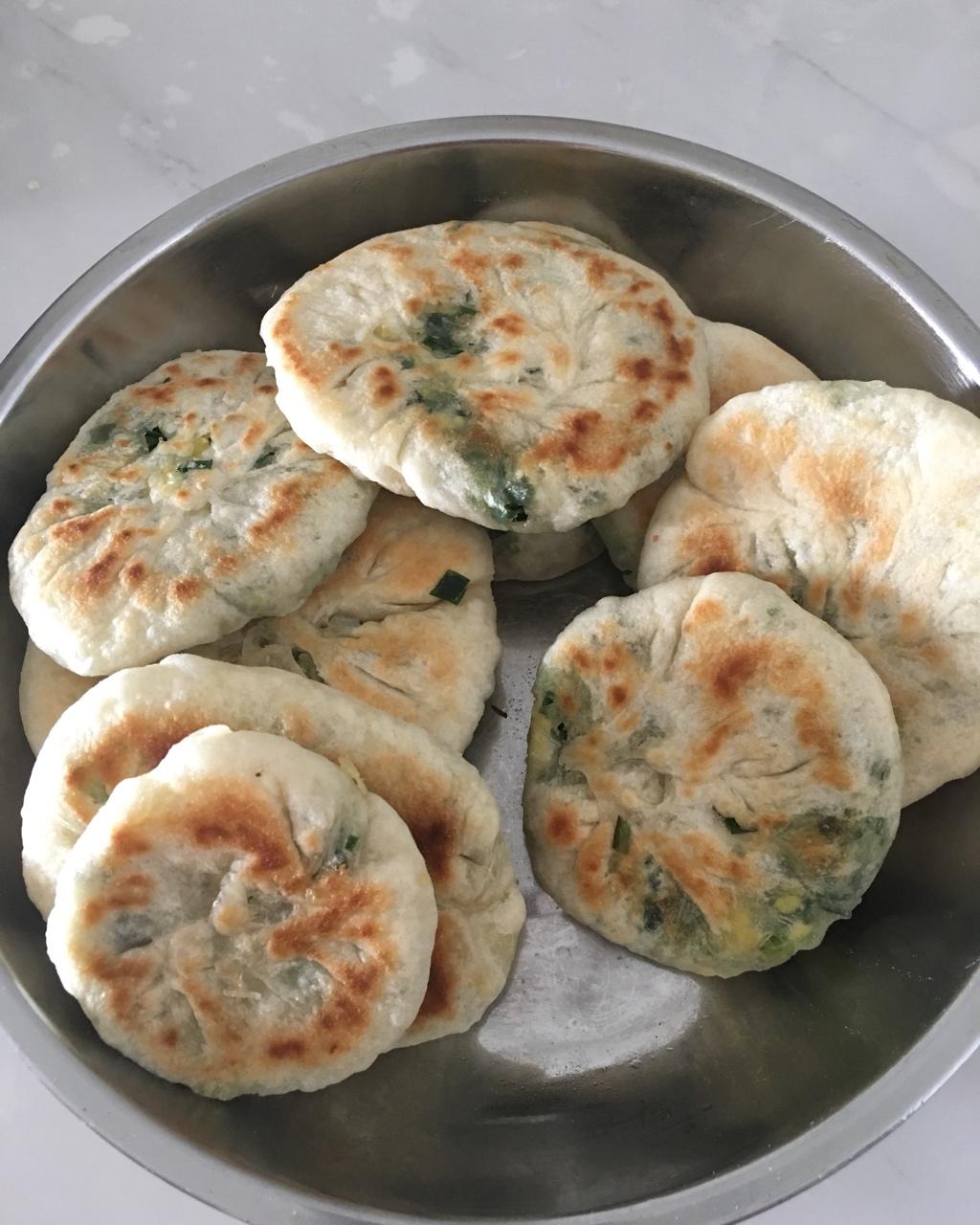 nicky_丶liu做的薄皮韭菜饼