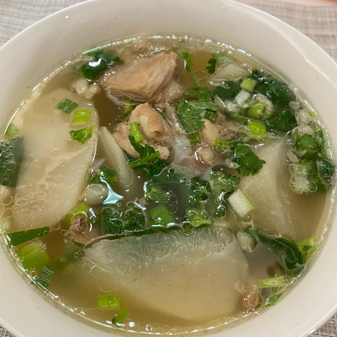 白萝卜羊肉汤