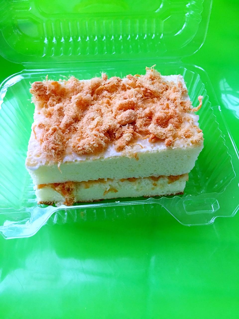 烤箱做蛋糕（戚风蛋糕的做法）