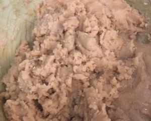 枫糖浆蛋黄豆沙馅月饼的做法 步骤3