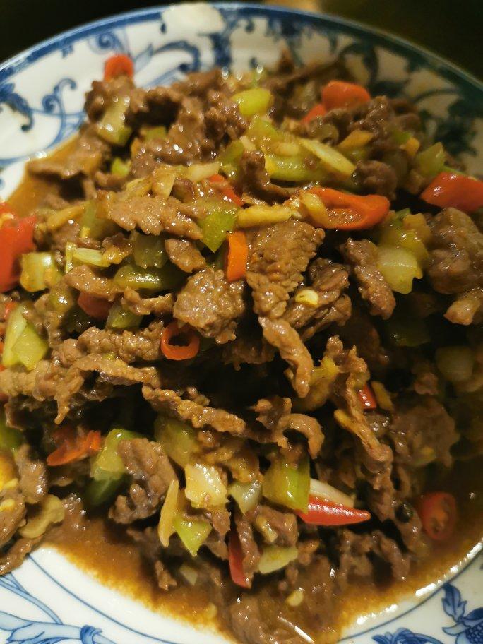 小炒牛肉