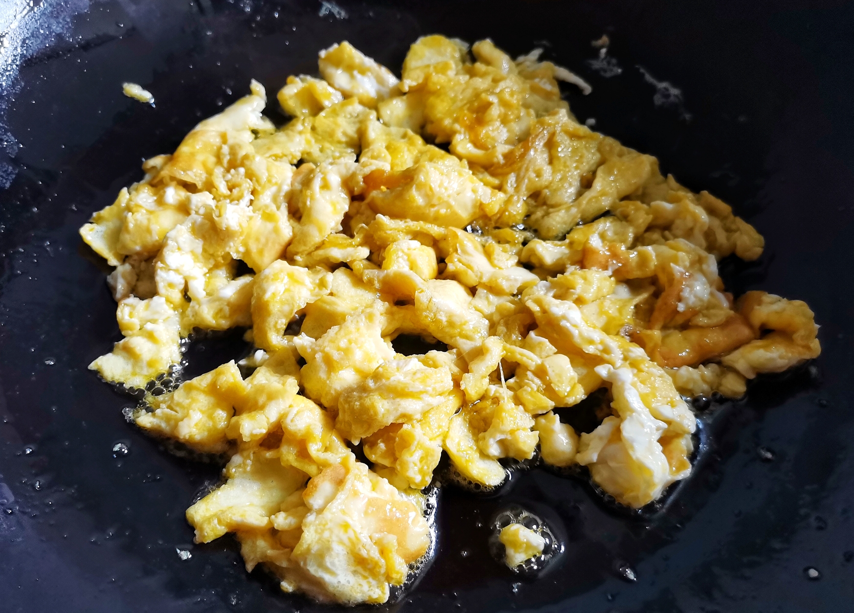 莴笋火腿炒鸡蛋的做法 步骤3