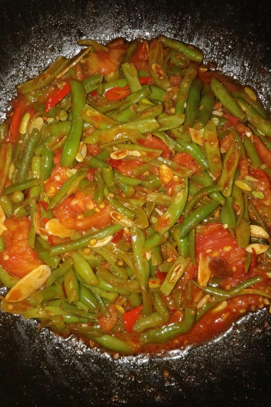 西红柿炒豇豆